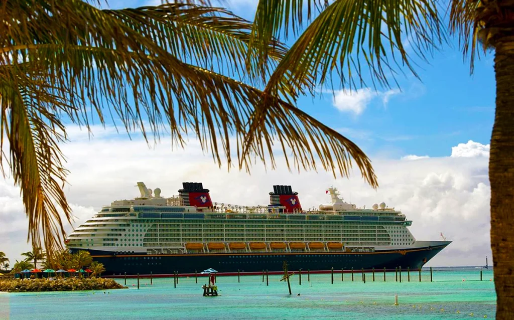 Mapa com roteiros dos Cruzeiros da Disney