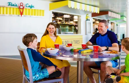 Restaurante temático no cruzeiro da Disney