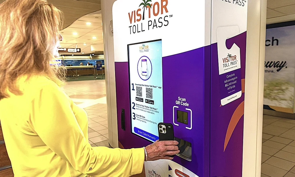 Máquina do Visitor Toll Pass no Aeroporto de Orlando