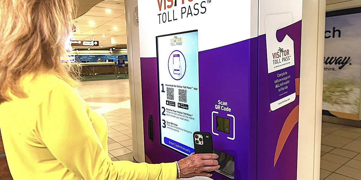 Máquina do Visitor Toll Pass no Aeroporto de Orlando