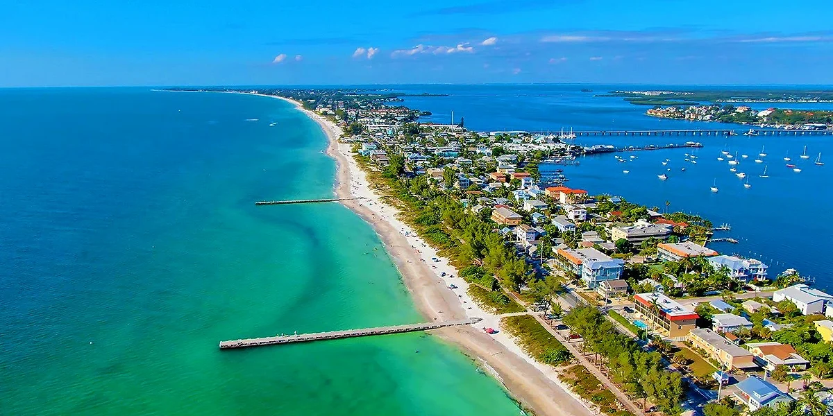Descubra as 7 melhores praias perto de Orlando, com distâncias, dicas, custos e qual combina melhor com o seu roteiro. Compare as praias mais bonitas próximas de Orlando e descubra qual vale mais a pena para sua viagem.