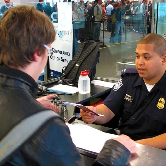 passaporte brasileiro e visto americano pela primeira viagem aos Estados Unidos