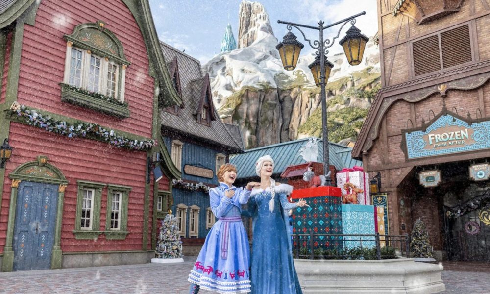 Disney Enchanted Christmas 2026 acontece de 7 de novembro a 6 de janeiro na Disneyland Paris e terá World of Frozen.