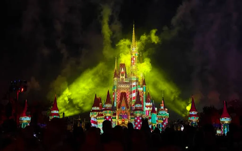 Veja como funciona a Mickey's Very Merry Christmas Party 2026, o que inclui, para quem vale a pena e dicas para aproveitar melhor. Guia completo da festa de Natal do Magic Kingdom com atrações, shows, personagens, dicas e planejamento.