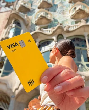 Como usar a Conta Nomad na Europa durante a viagem