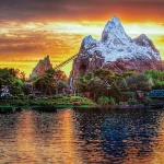 Disney no calor: dicas para aproveitar os parques Veja como aproveitar a Disney no calor com dicas de hidratação, roupas, filas, horários, ar-condicionado e atividades aquáticas.