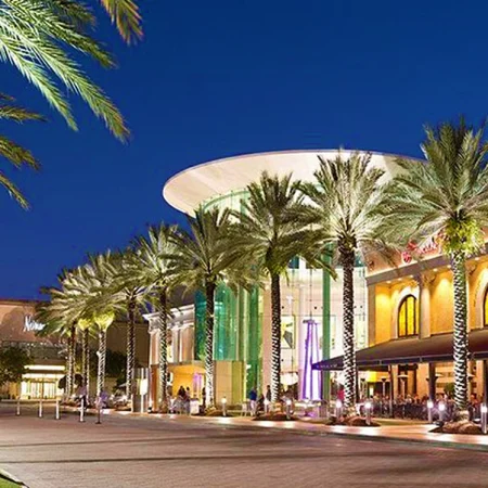 Entenda o Orlando Tax Free, o Sales Tax e os Tax Holidays da Flórida. Veja quando vale a pena e como economizar nas compras.