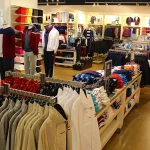 Veja como converter tamanho de roupas dos EUA para o Brasil, incluindo feminino, masculino, jeans, infantil e dicas para comprar sem errar.
