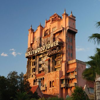 O Hollywood Studios fechará às 17h em 20 de outubro de 2026. Veja o motivo, horários, impacto no Fantasmic! e como ajustar o roteiro.