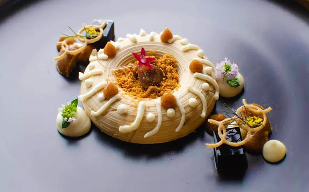 Conheça os restaurantes Michelin em Orlando, incluindo estrelas, Bib Gourmand e recomendados agrupados por região, além de preços e reservas.