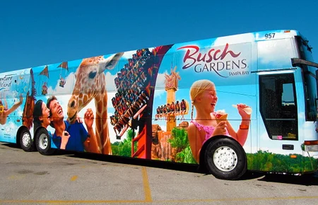 Veja como reservar o shuttle gratuito do Busch Gardens saindo de Orlando, quem pode usar, regras de cancelamento e taxa de no-show.